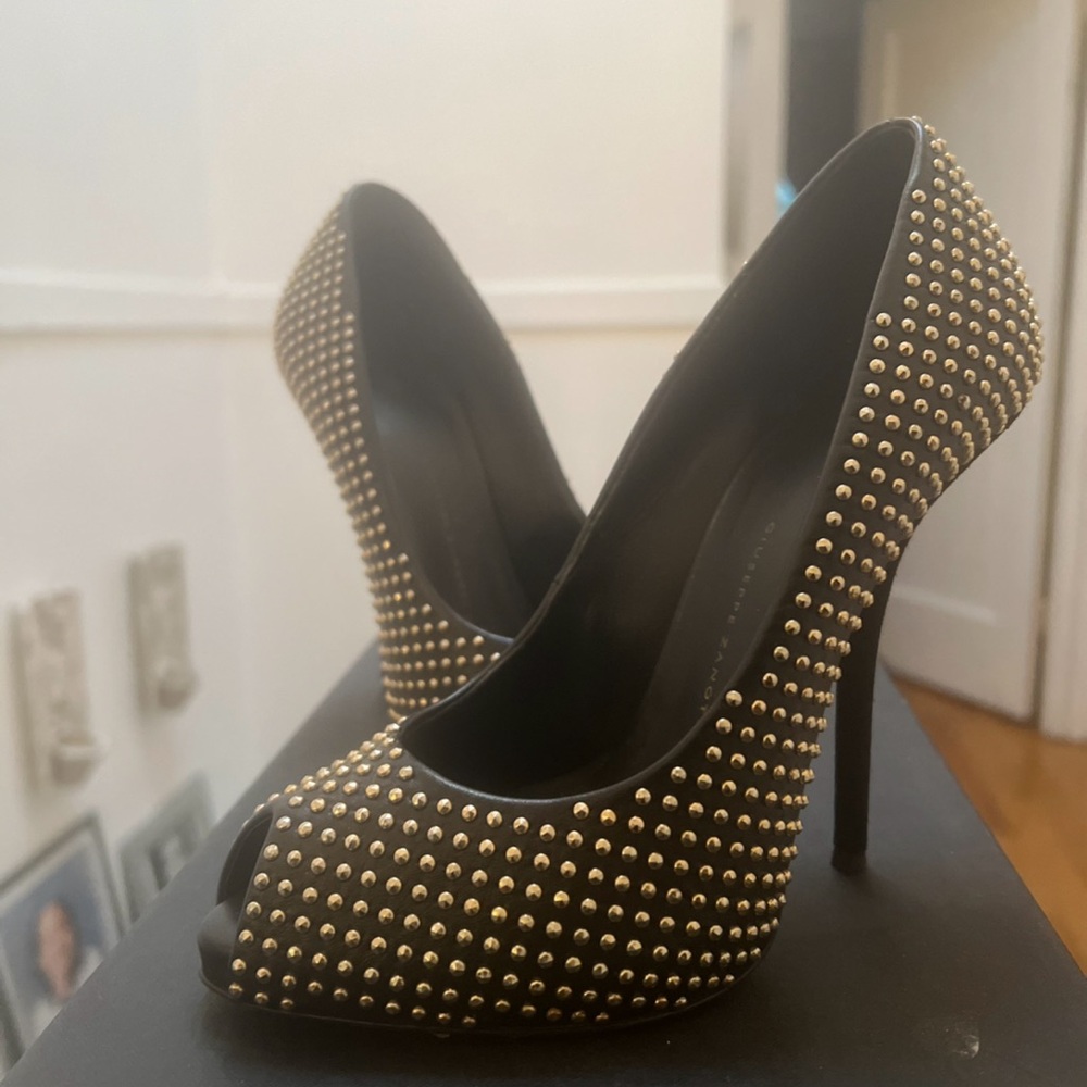 Giuseppe Zanotti Studded Stilleto Peep Toe Suede Heel